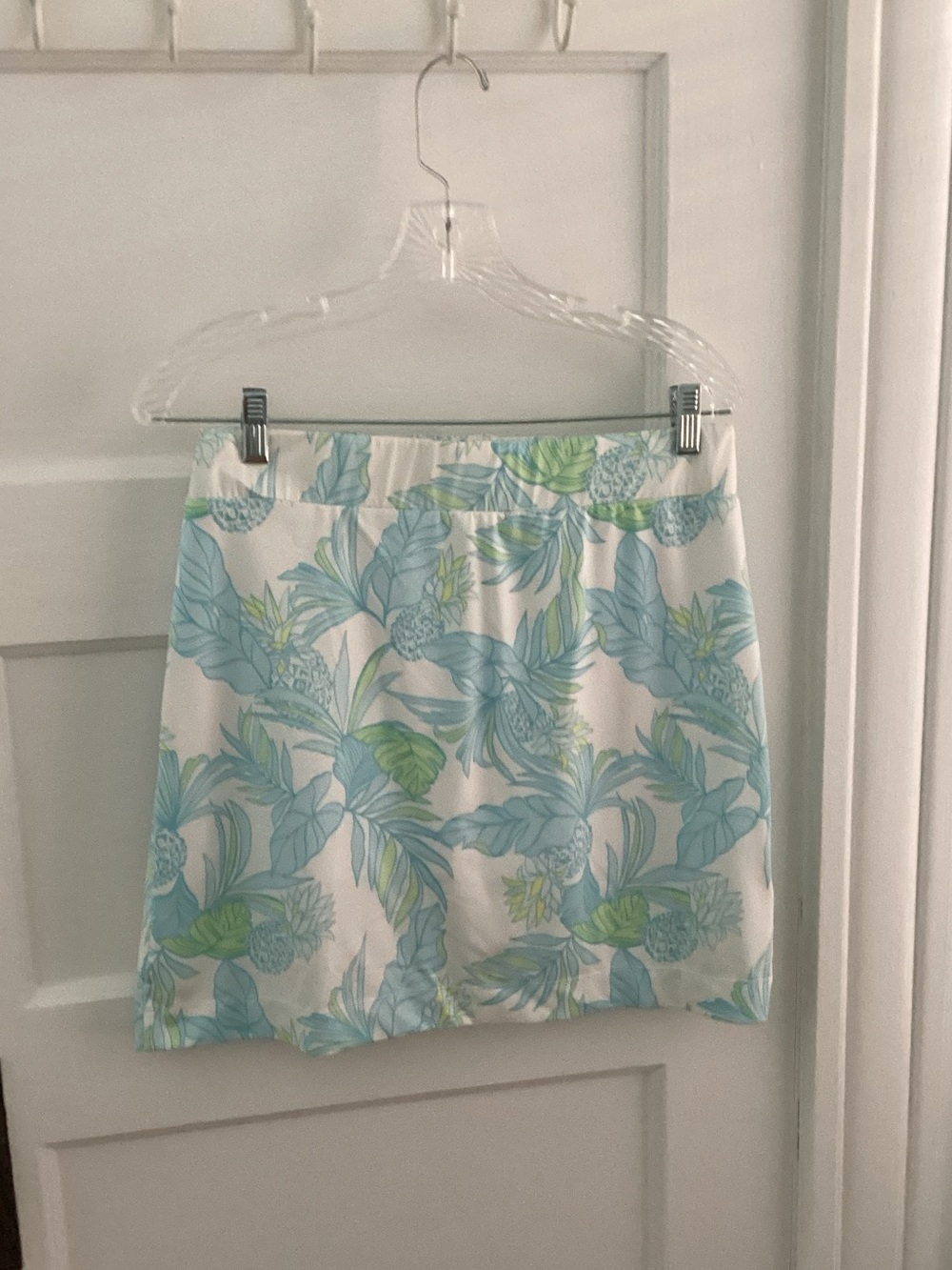 NWOT Stella Parker Skort Size M
